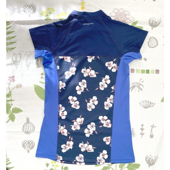 Patagonia Micro Swell MARIPOSA LILY CLASSIC NAVY Rash Guard - Picture 4 of 8